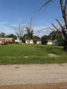 410 S Apple Ave, Belle, MO, 65013