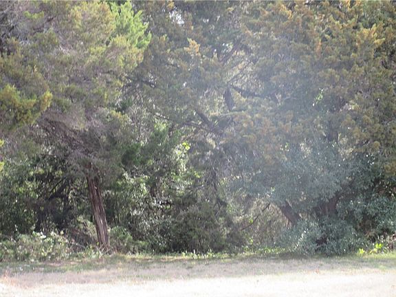 2nd image of 1708 Windmill Cir