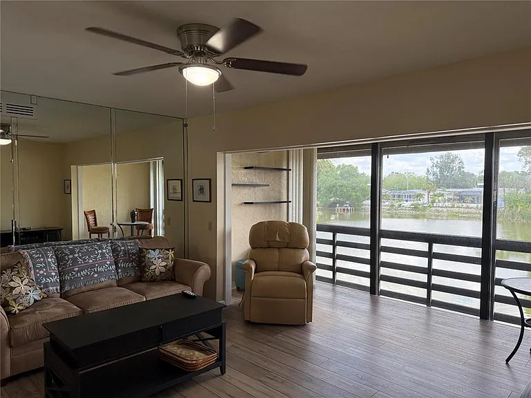 5631 Ashton Lake Dr #7 — Photo 22