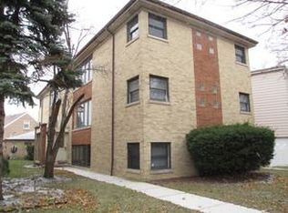 5855 W Higgins Ave #F, Chicago, IL 60630