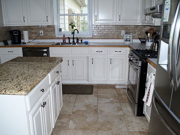 4th image of 2387 Splitwood Dr