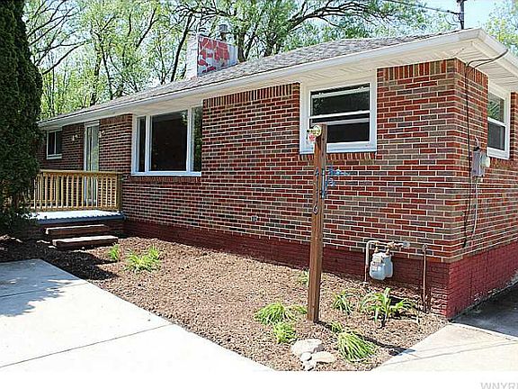 2nd image of 4116 Willowdale Ave