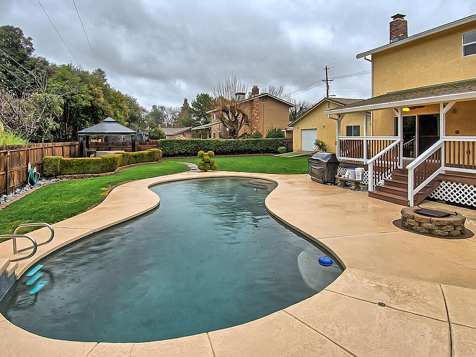 1st image of 662 Loma Vista Dr