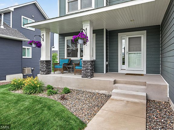 3rd image of 4845 130th Ln NE
