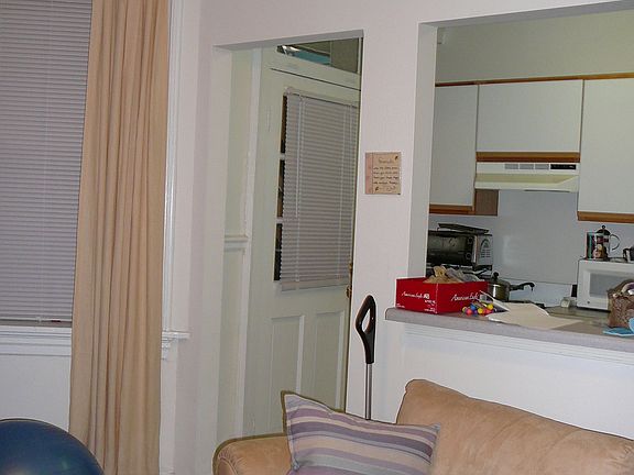 5th image of 21 S Boulevard APT 8