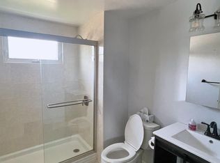 67 Tanager Ln, Levittown, NY 11756