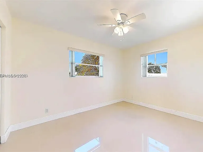 22220 SW 112th Ave — Photo 8