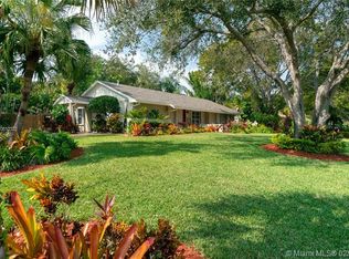 18122 SW 87th Pl, Palmetto Bay, FL 33157
