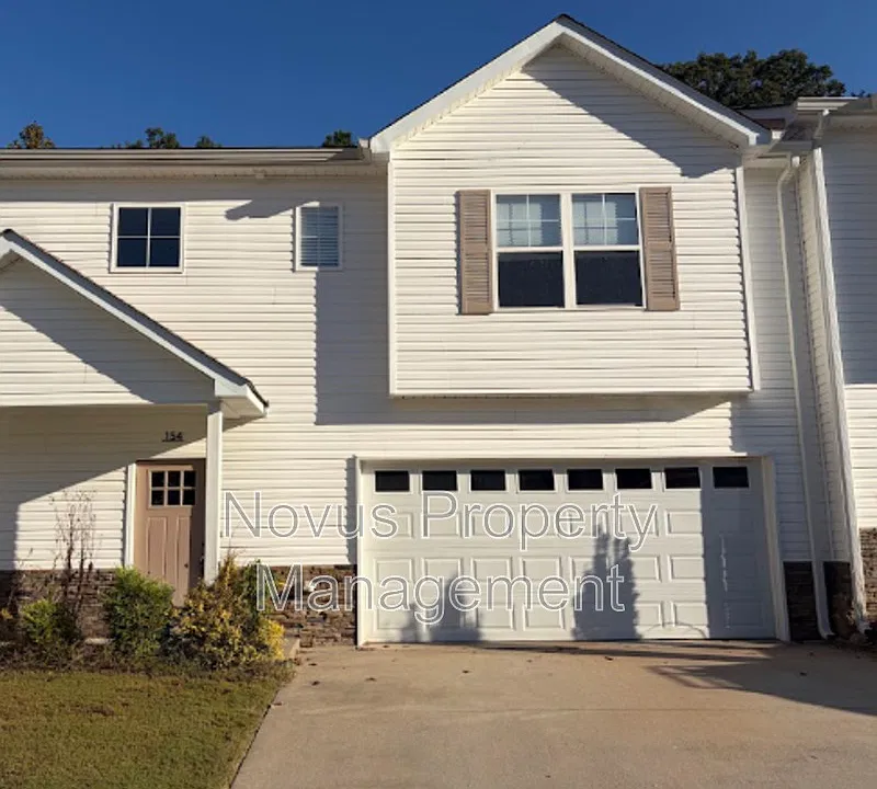 154 Crest Pointe