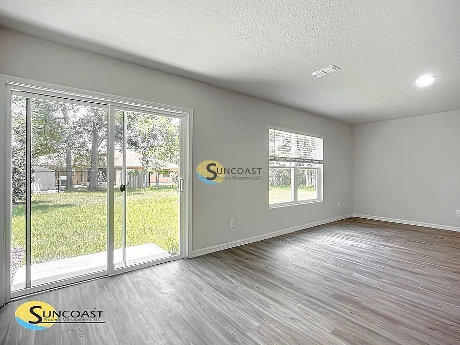 New 2-Bedroom Home in Seminole Woods! — Photo 4