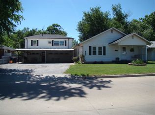 1906 N Washington St, Enid, OK 73701