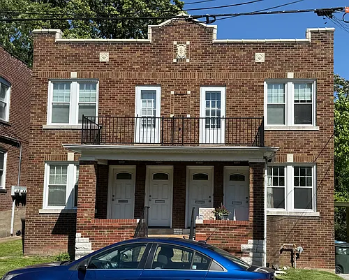 1634 Yale Ave #2 Photo 1