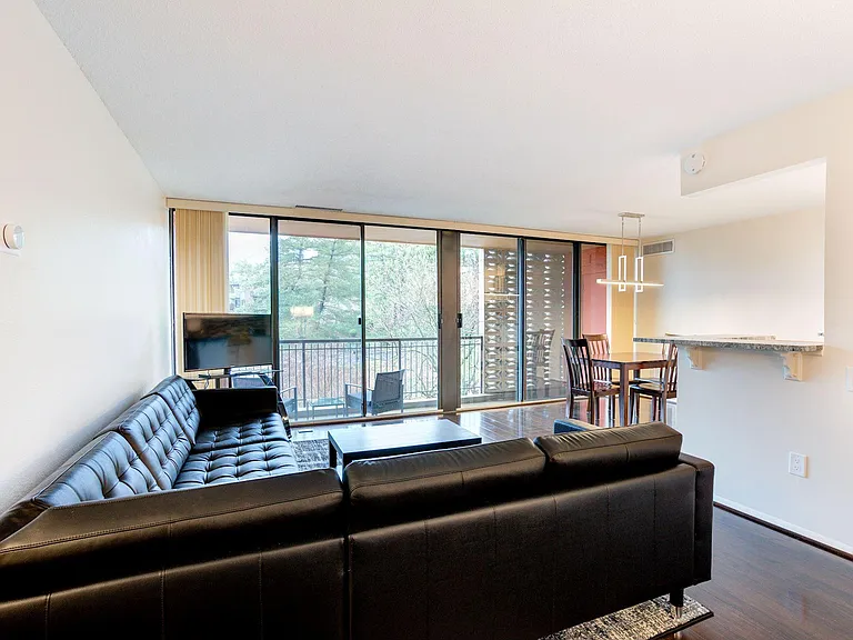 8 S Van Dorn St #ALEXANDRIA — Photo 2