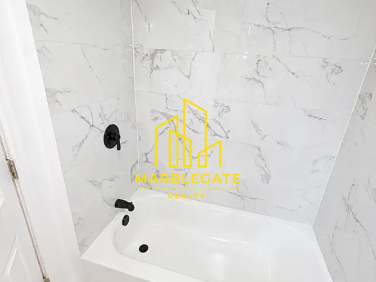 145 Vermont Ave #33 — Photo 5