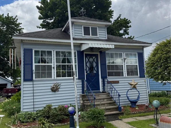 135 Owens St, Horseheads, NY 14845