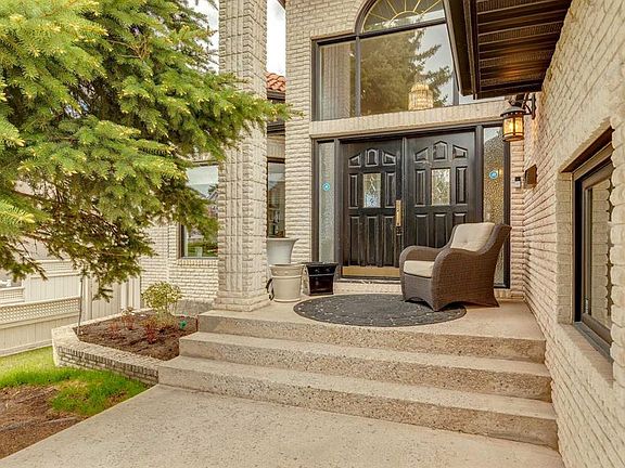 2nd image of 84 E Edenstone Way NW