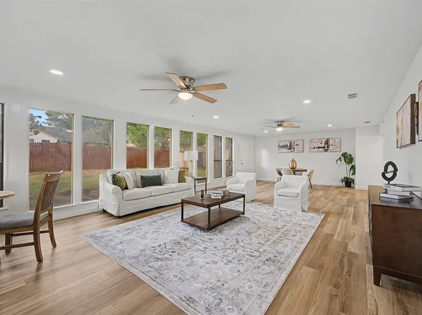 7205 Ellis Rd, Fort Worth, TX 76112