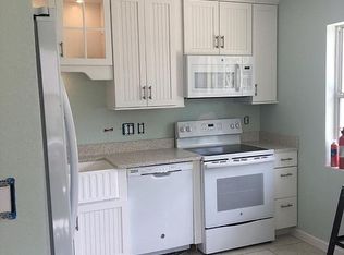 310 Maryland Ave, Crystal Beach, FL 34681