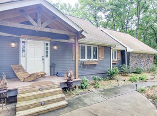 185 Sandy Ridge Trl, Fayetteville, GA 30214