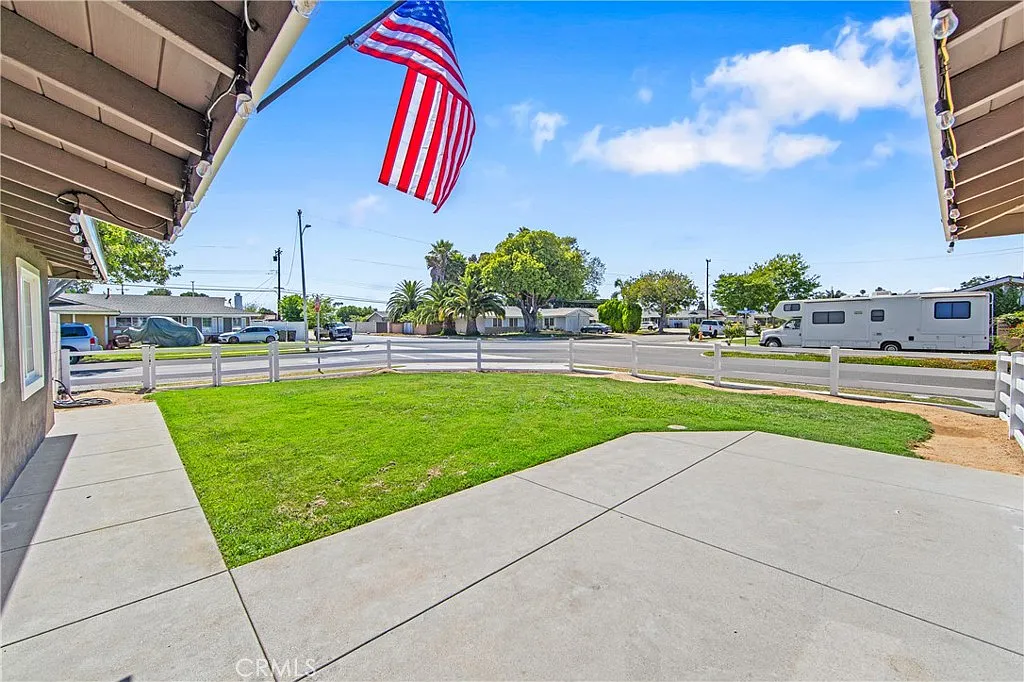 3 bed, 1479 sqft, $5,000 — Photo 4