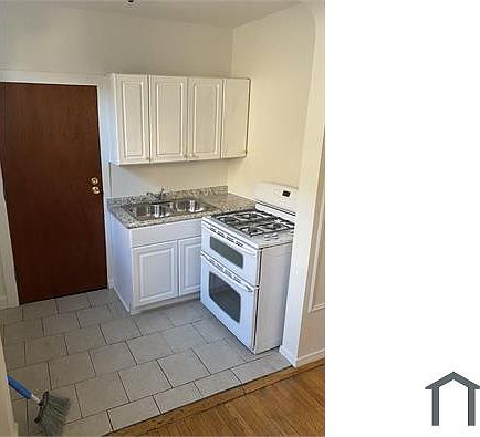 3rd image of 104 S Lavergne Ave #3