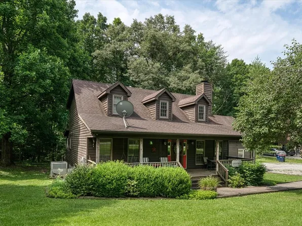 303 High Meadows Dr, Spencer, TN 38585