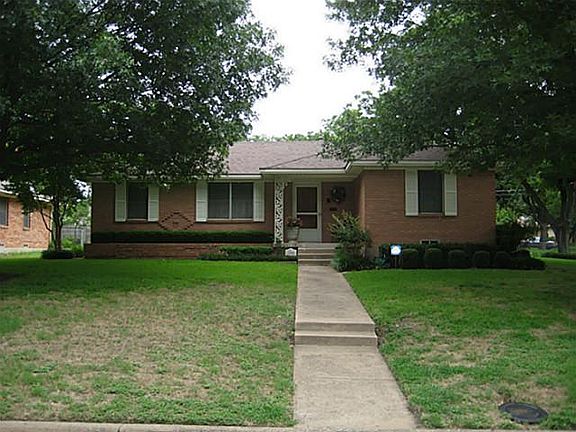 5th image of 2366 Greenland Dr
