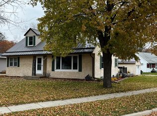 1341 11th St SW, Willmar, MN 56201