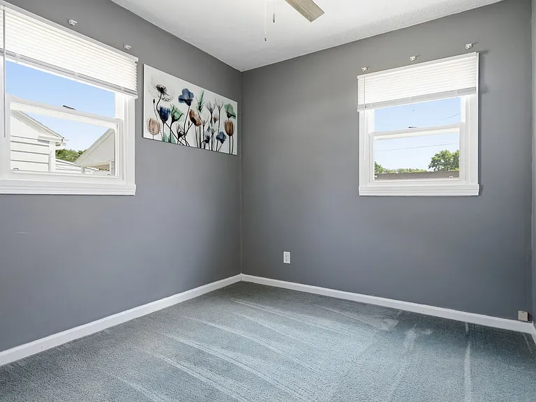 14 Ryan Dr — Photo 10