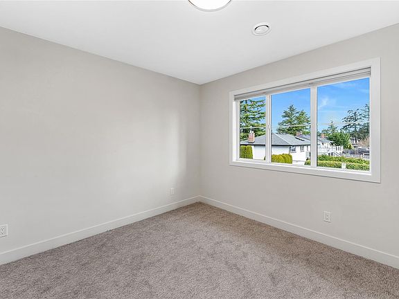 5th image of 3333 Henderson Rd #3