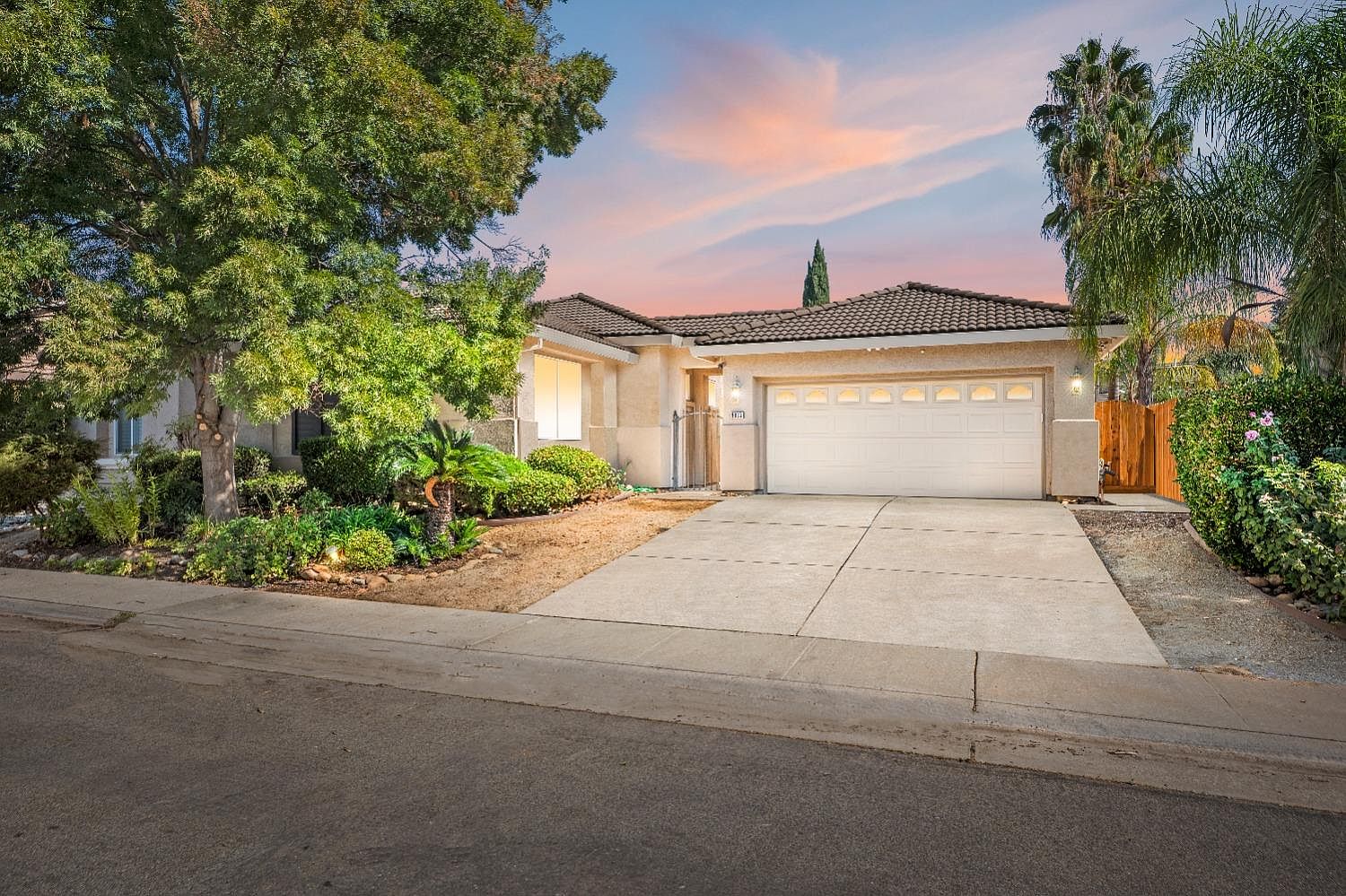9933 Phoenician Way, Sacramento, CA 95829 | Zillow