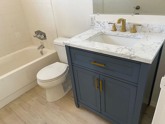 5th image of 4344 Cleveland Ave #6