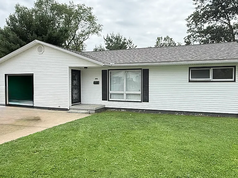 294 Greendale Ave — Photo 1