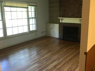 380 Peachtree Rd #B, Spartanburg, SC 29302