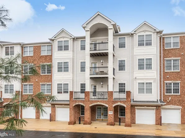 20751 Royal Palace Sq Unit 205, Potomac Falls, VA 20165
