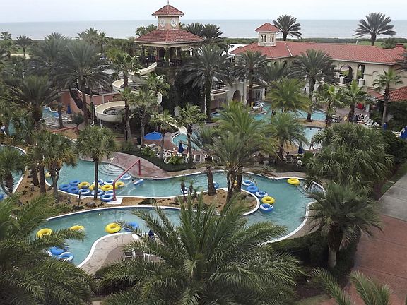 4th image of 200 Oceancrest Dr Unit 372B
