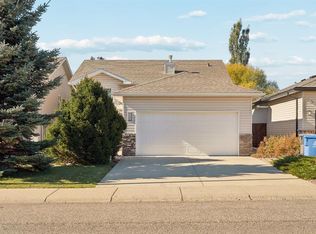 246 E Fairmont Blvd S, Lethbridge, AB T1K 7M7