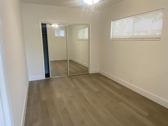 5th image of 40 SE 19th Ave APT 106