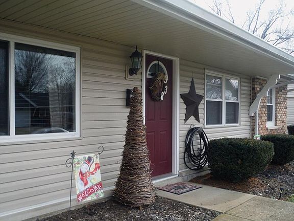 2nd image of 938 Firwood Dr