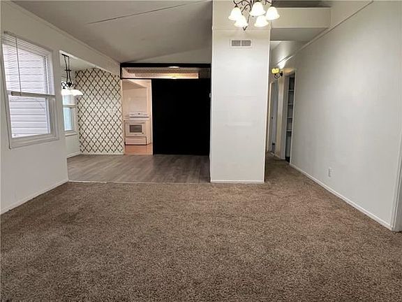 2nd image of 513 Orchard Ln
