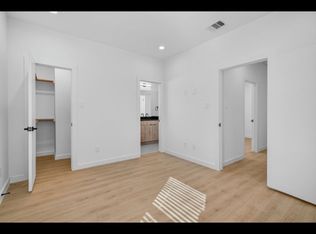 1016 W Patton St, Houston, TX 77009