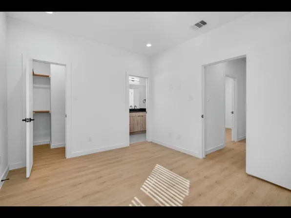 1016 Patton St, Houston, TX 77009