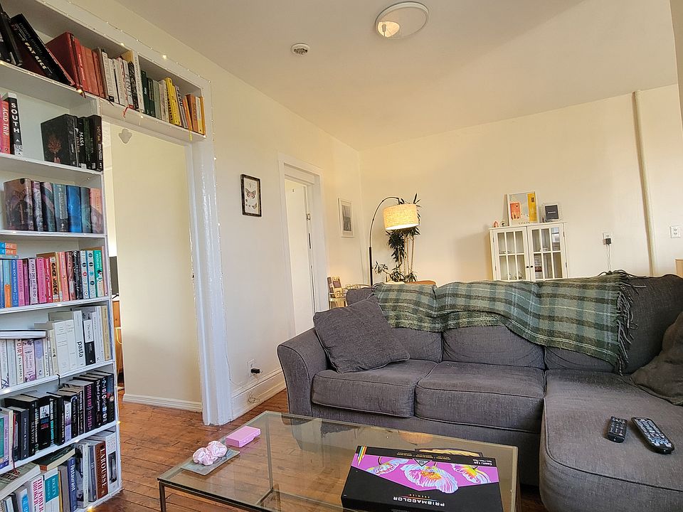 1st image of 213 Smith St APT 5