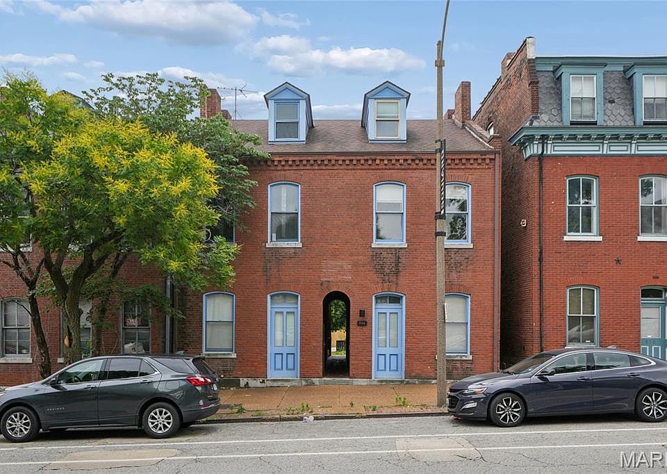 1st image of 906 Russell Blvd