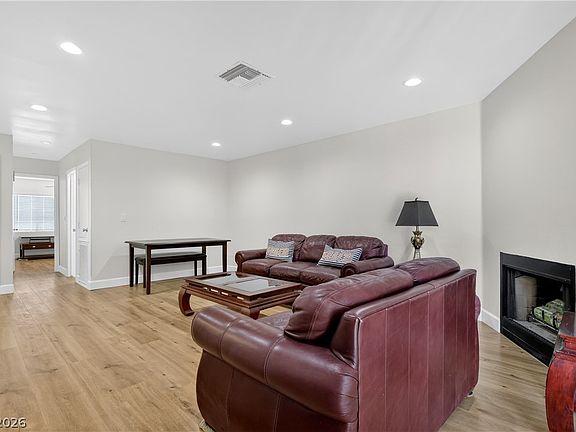 4th image of 2193 Aspen Mirror Way APT 102