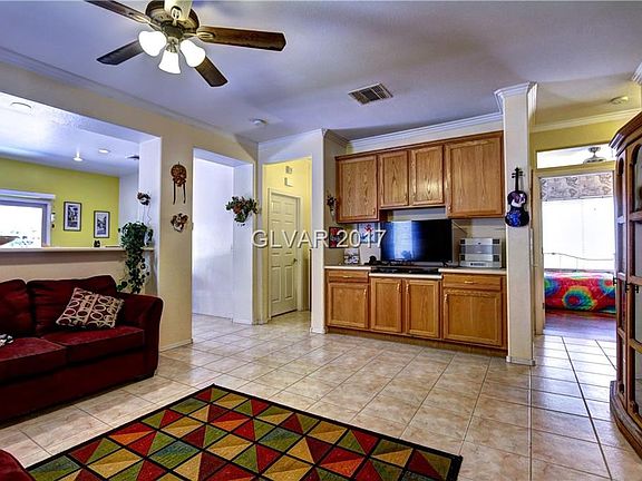 3rd image of 564 Carmel Mesa Dr