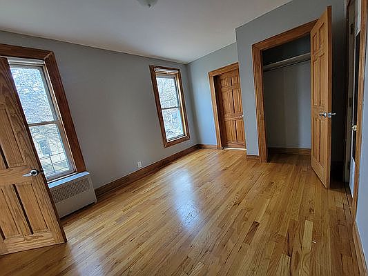 2nd image of 329 22nd St #2