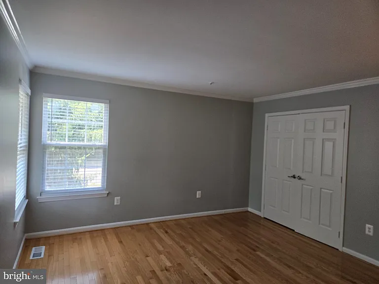 5401 Riba Ct — Photo 7