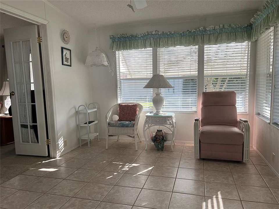 ピレッティ&コロナド 6236 Knotty Pine Dr SE, Winter Haven, FL 33884 | MLS #L4958273