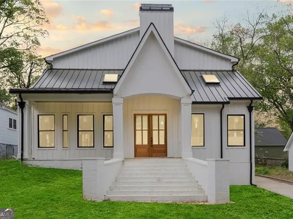 3353 Hemphill St, College Park, GA 30337
